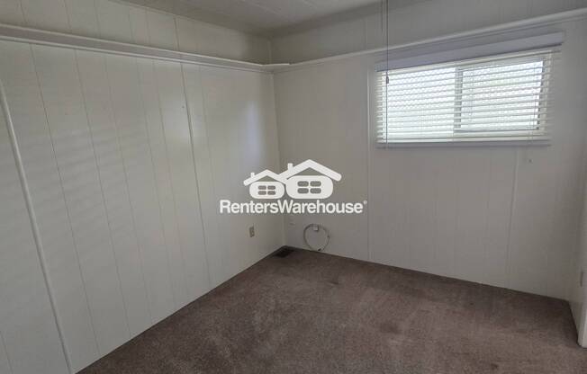 9122 N 65 AVE