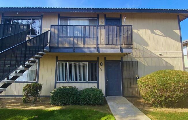 Studio, 1 bath, 400 sqft, $995, Unit 209