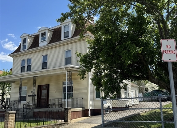 227 N BEACON