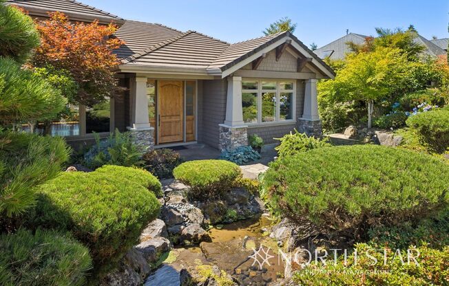 Executive Estate in Atherton Heights with Stunning Territorial Views
