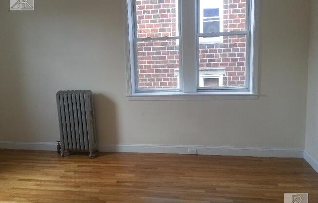 58 EGMONT ST