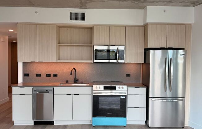 2 beds, 2 baths, 816 sqft, $3,795, Unit 309