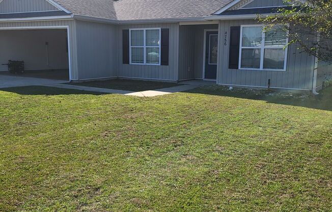 Beautiful 3/2 Near Moody Air Force Base