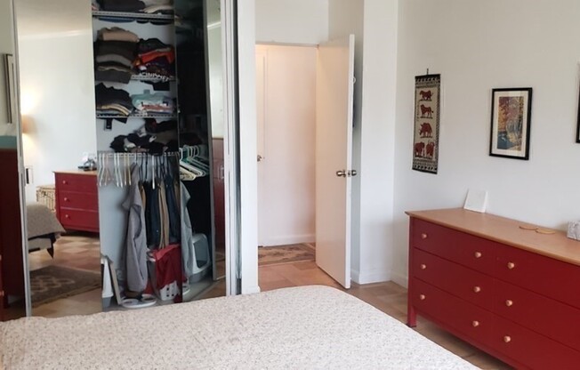 1 bed, 1 bath, 802 sqft, $3,150, Unit 5H