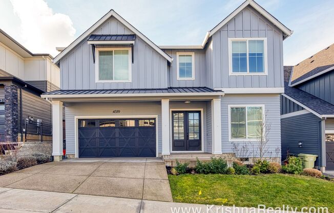 Gorgeous *NEW Construction* Modern 5BD* 3BA* Single Family Home Located In Quiet Thompson Woods Community
