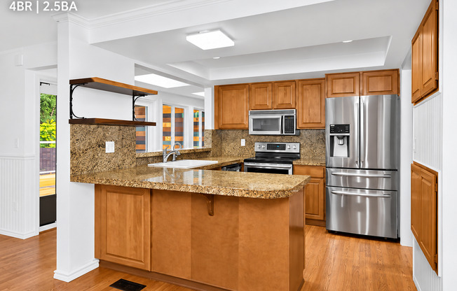 12642 NE 73 ST