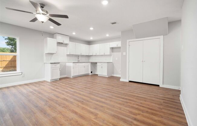 This newly constructed 3-bedroom, 2-bathroom unit offers modern living with 1,150 sq ft of space. Features include fairly new appliances, an open-concept design, and a spacious backyard perfect for outdoor activities. Located in a peaceful neighborhood, i
