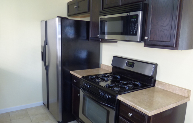 1 bed, 1 bath, 650 sqft, $2,295, Unit 3427