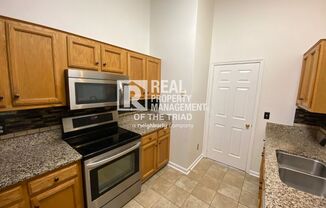 3 beds, 2 baths, $1,675