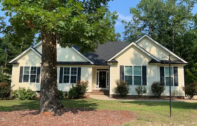 Adorable Ranch Home in a Great Neighborhood!