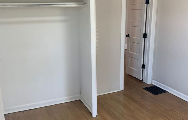 5 Bedroom - PRE-LEASING FOR JUNE