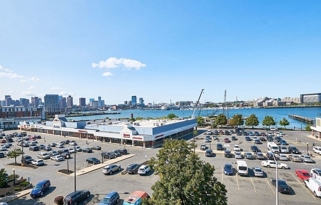 1 bed, 1 bath, 700 sqft, $2,900, Unit 402
