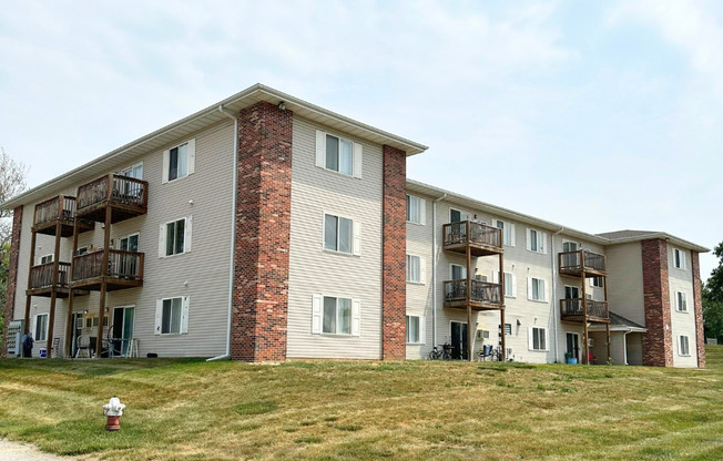 Red Oak 48-Unit (City View Apartments)