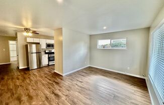 2 beds, 1 bath, 725 sqft, $2,495