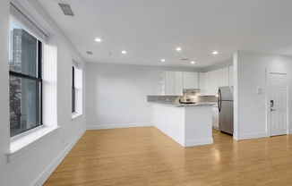 140 BOYLSTON ST