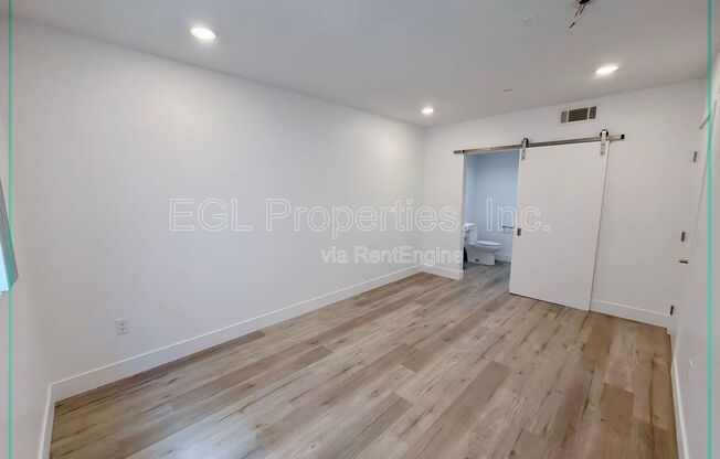 1 bed, 1 bath, 607 sqft, $2,350, Unit 602