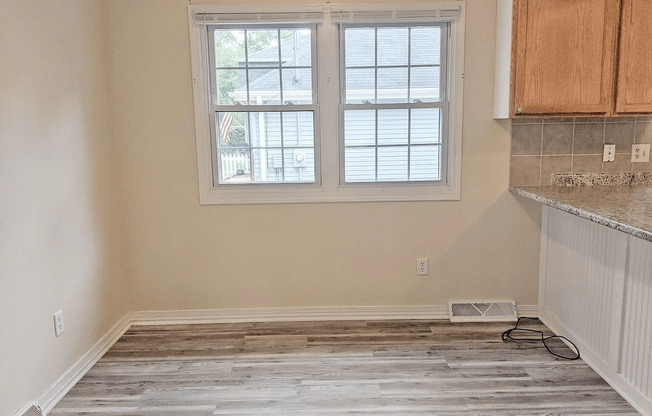 4801/4803 SW 14th Street