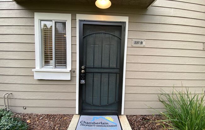 237 - 239 Tamarack Ave.