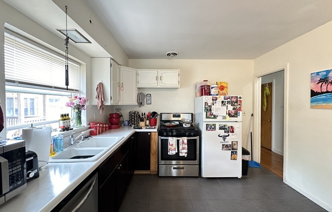 2707 BERWYN
