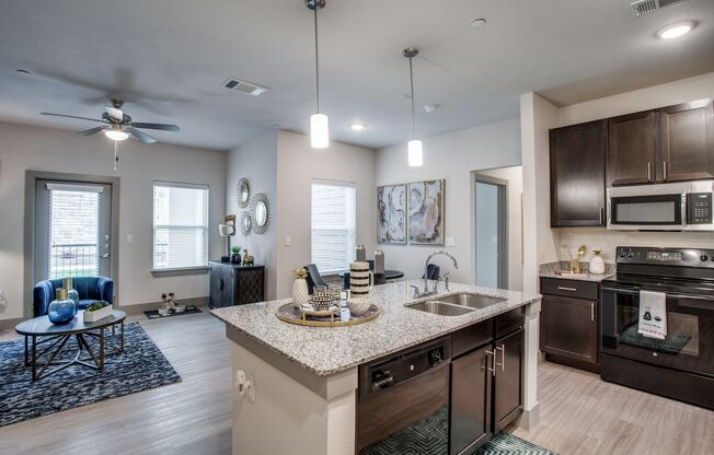 1 bed, 1 bath, 804 sqft, $1,259