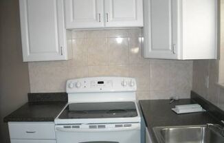 61 Furness Pl