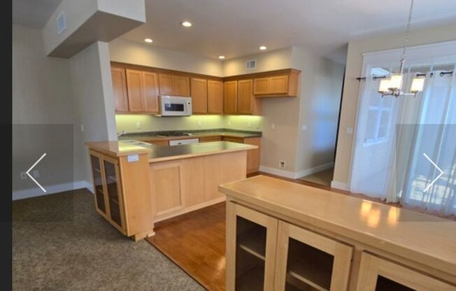 2 beds, 1 bath, $2,650