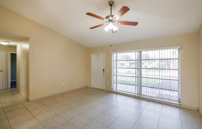 350 NW 99 WAY