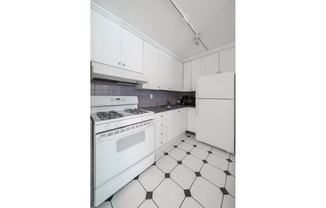 1 bed, 1 bath, 550 sqft, $4,250, Unit 4F