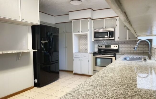 103 Cynthia Dr, Kerrville