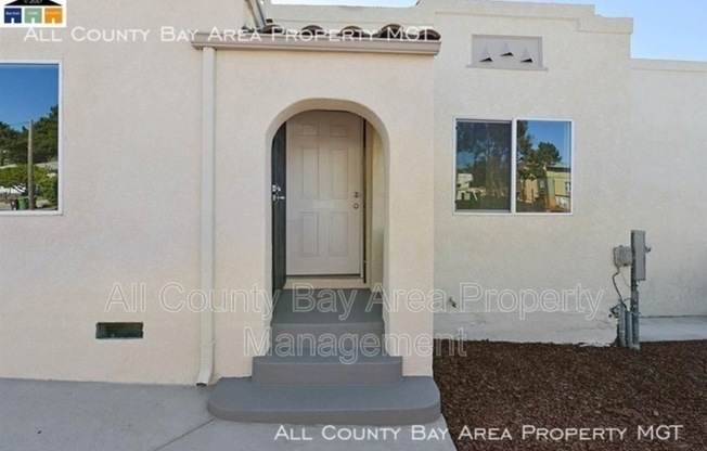 2462 TAYLOR AVE