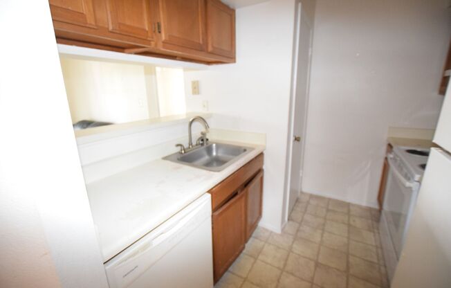 1 bed, 1 bath, $900, Unit # 3022