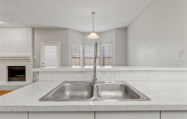 2 beds, 2.5 baths, 1,261 sqft, $1,799, Unit 8778