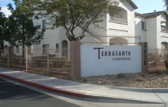 Excellent 2 bed 2 ba in a gated community