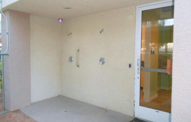 2 beds, 2 baths, $1,375
