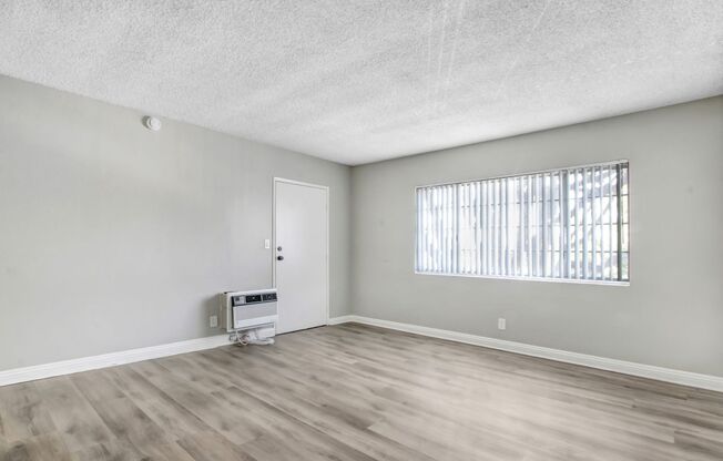 1336 W. Stoneridge Ct.