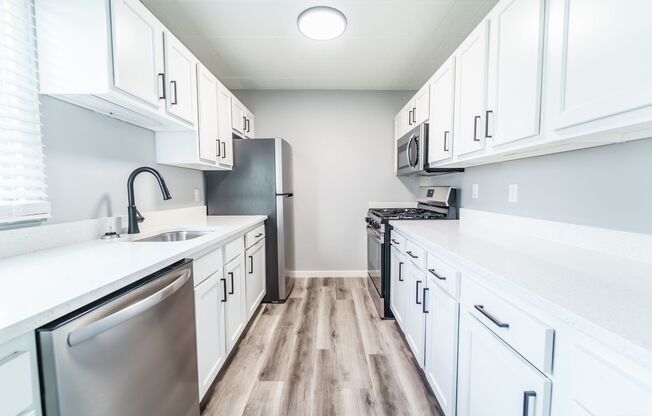1 bed, 1 bath, 678 sqft, $1,395, Unit 103