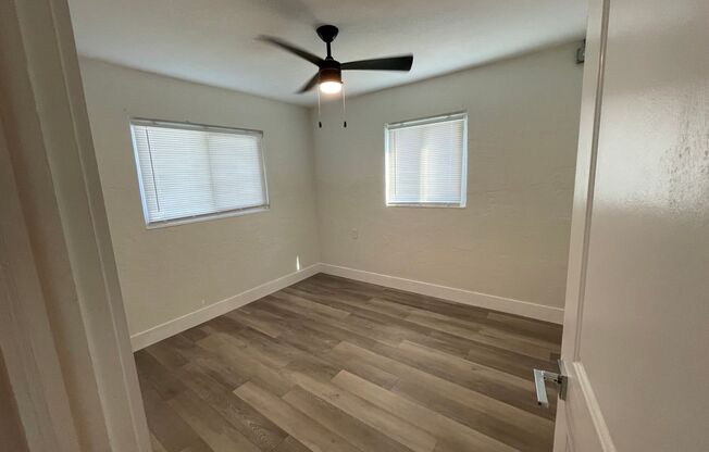 2 beds, 1 bath, 720 sqft, $1,150, Unit 2022 SW 6th Street