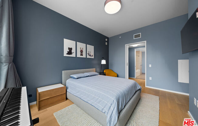 2 beds, 2 baths, 1,311 sqft, $4,995, Unit 1906