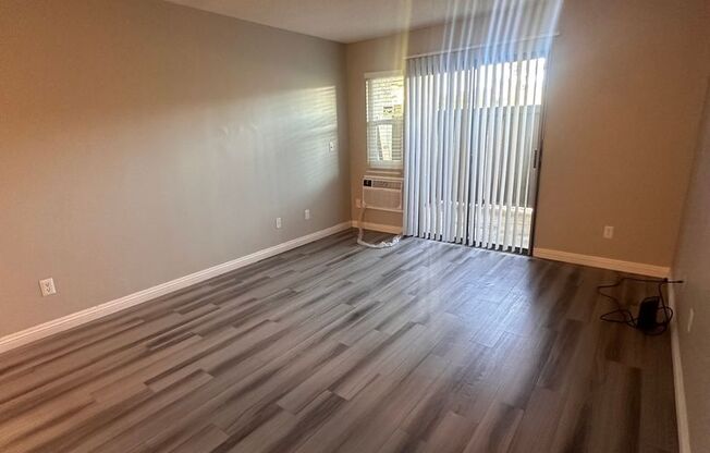 2 beds, 2 baths, 900 sqft, $2,895, Unit 111