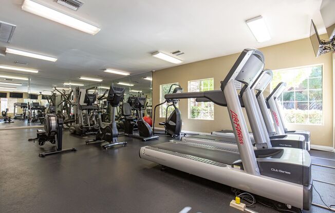 2 beds, 2 baths, $1,600, Unit # 2169