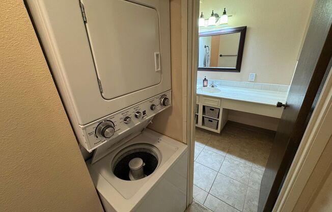 1 bed, 1 bath, $1,400, Unit # 302 A 6