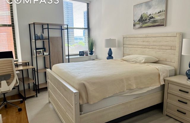2 beds, 2 baths, 1,116 sqft, $7,400, Unit 722