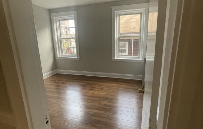 1 bed, 1 bath, $2,900, Unit 10