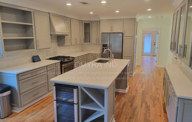 Gorgeous Bungalow in Grant Park!