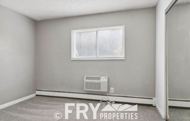 2 beds, 2 baths, $2,200, Unit Unit #101