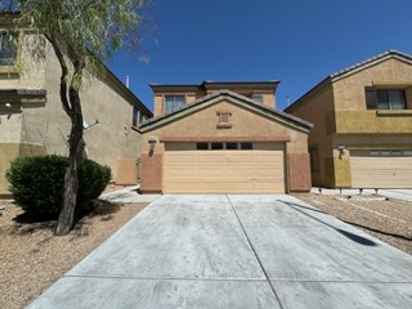 Charming 4 bedroom affordable in North Las Vegas