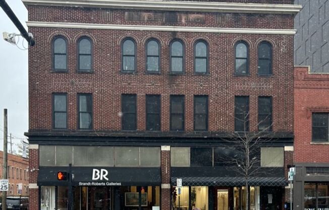 638 N. High St.