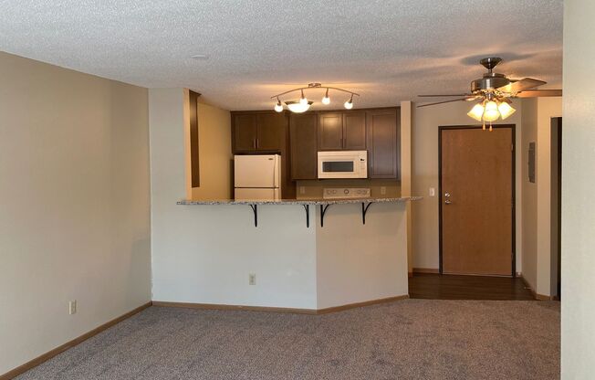 1 bed, 1 bath, 711 sqft, $1,025, Unit 3720303