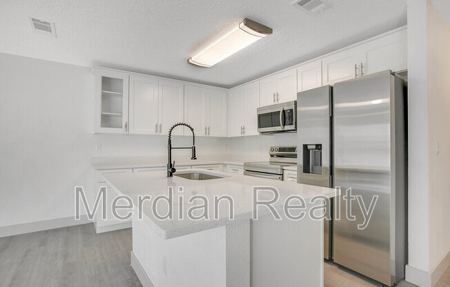 1217 W 6 ST