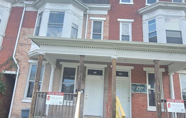 6 Bedroom Townhome Approved Off-Campus Housing for York College